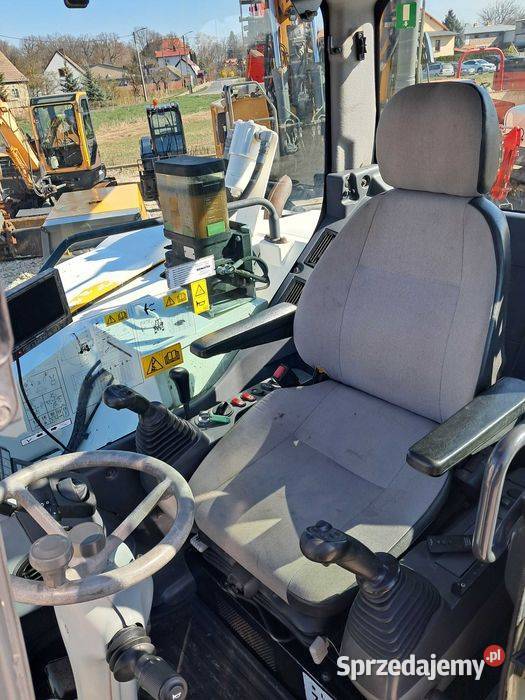 Koparka Kołowa KOMATSU PW 98MR8 12r 10ton WACKER Sułów