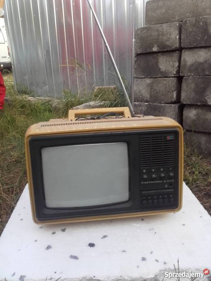 Stary kineskopowy telewizor Elektonika C 431 i C Kineskopowy sprzedam