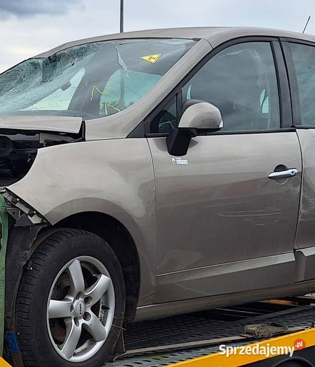 RENAULT SCENIC III BŁOTNIK LEWY PRZÓD ATACAMA części blacharskie Radom