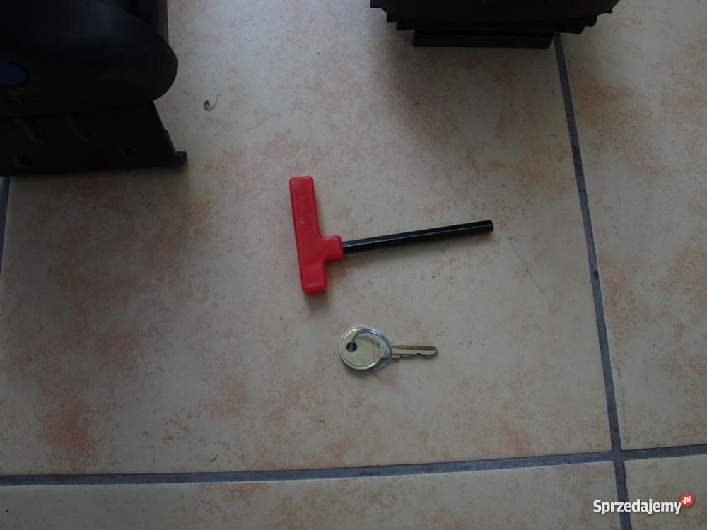 Bagażnik Thule Nissan Almera N16 0006r 3D Gdańsk