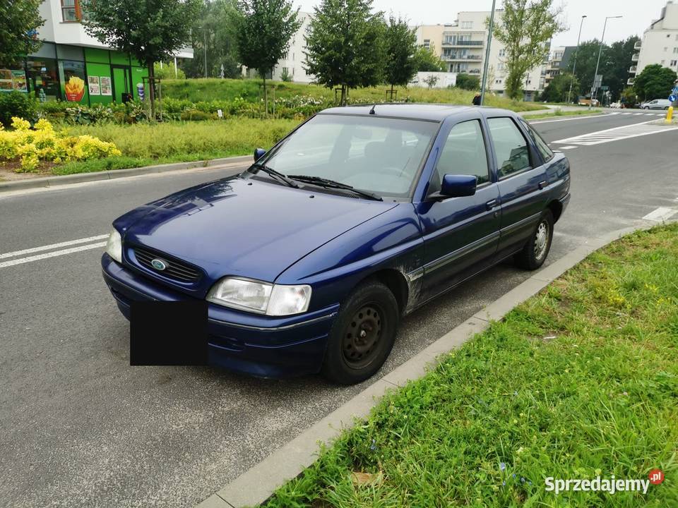 Ford Escort 1616V Benzyna 1993 Granatowy Warszawa