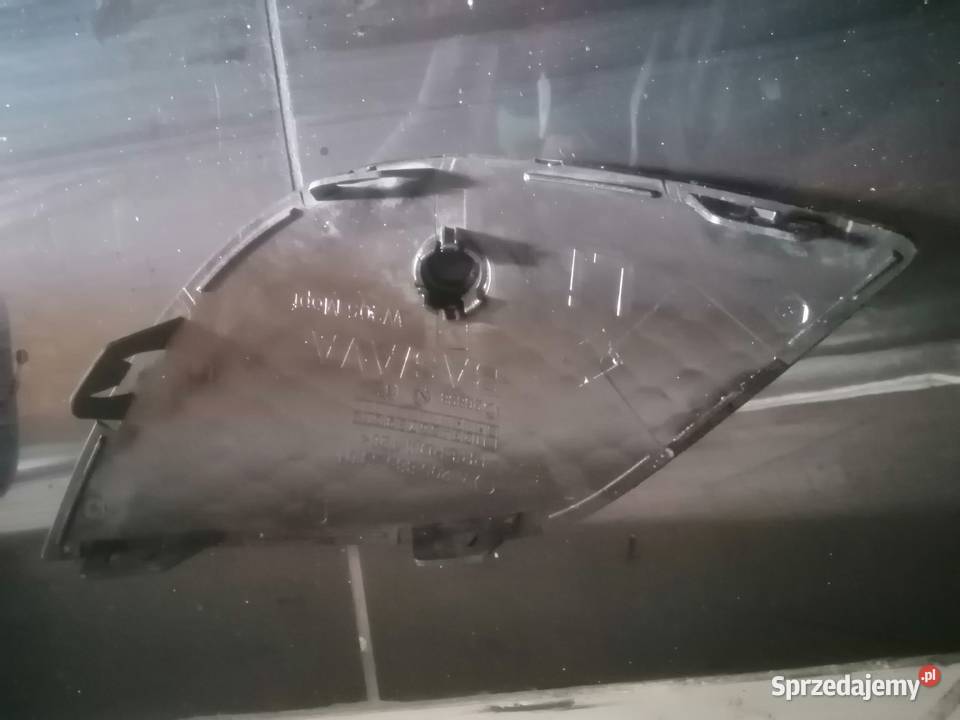 Atrapa przód lewy Mercedes Klasa C W205 zaślepka Atrapy