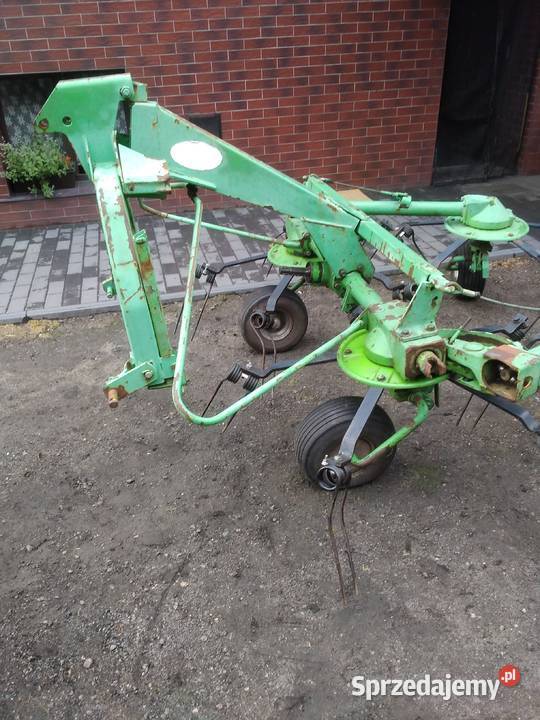 Przetsątrzarka Deutz Fahr wielkopolskie