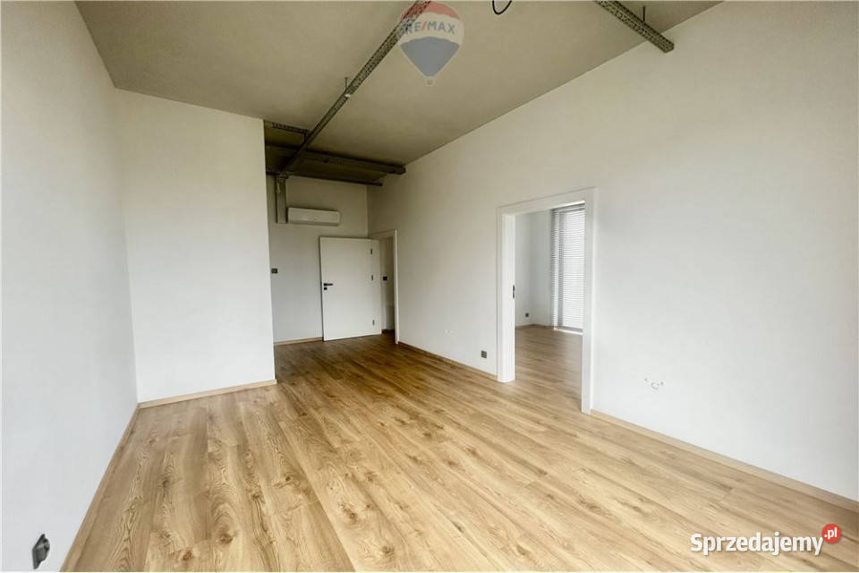 Prestiżowy lokal z garażem podziemnym centrum 41.4m2 Wynajem Bielsko-Biała