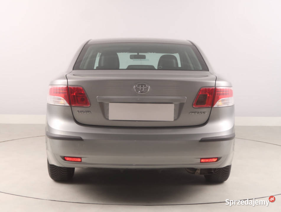 Toyota Avensis 16 Valvematic klimatyzacja Bielany Wrocławskie sprzedam