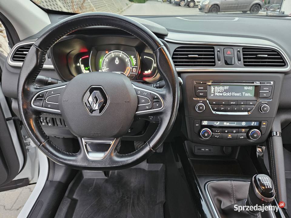 Renault Kadjar 2017 przebieg 62300 salon Polska elektryczne szyby Renault Rzeszów