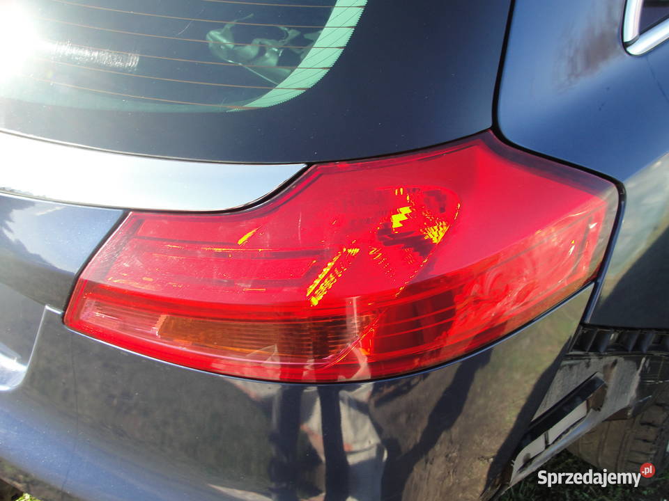 Klapa bagażnika Opel Insignia A lak Z22a przed Dąbrowa