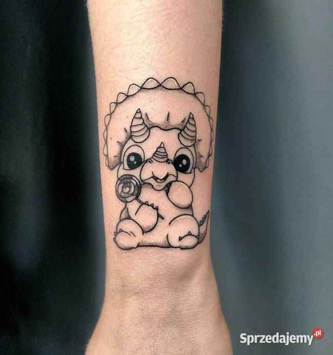 Tatuaże tattoo coverup Częstochowa