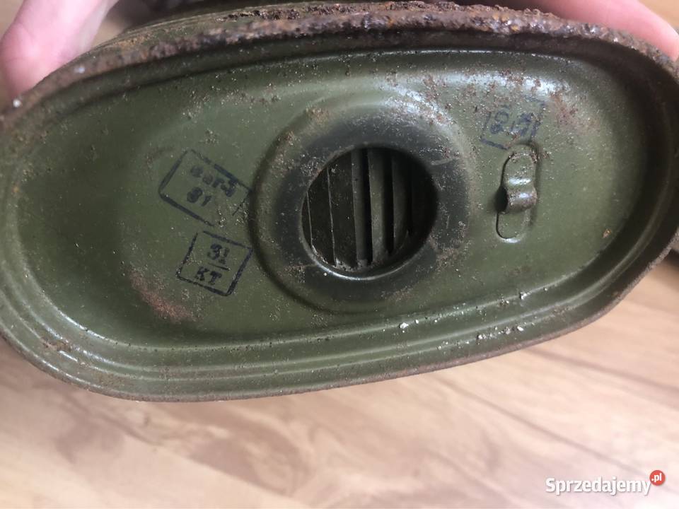 Maska wojskowa przeciwgazowa  z otworem Kołobrzeg