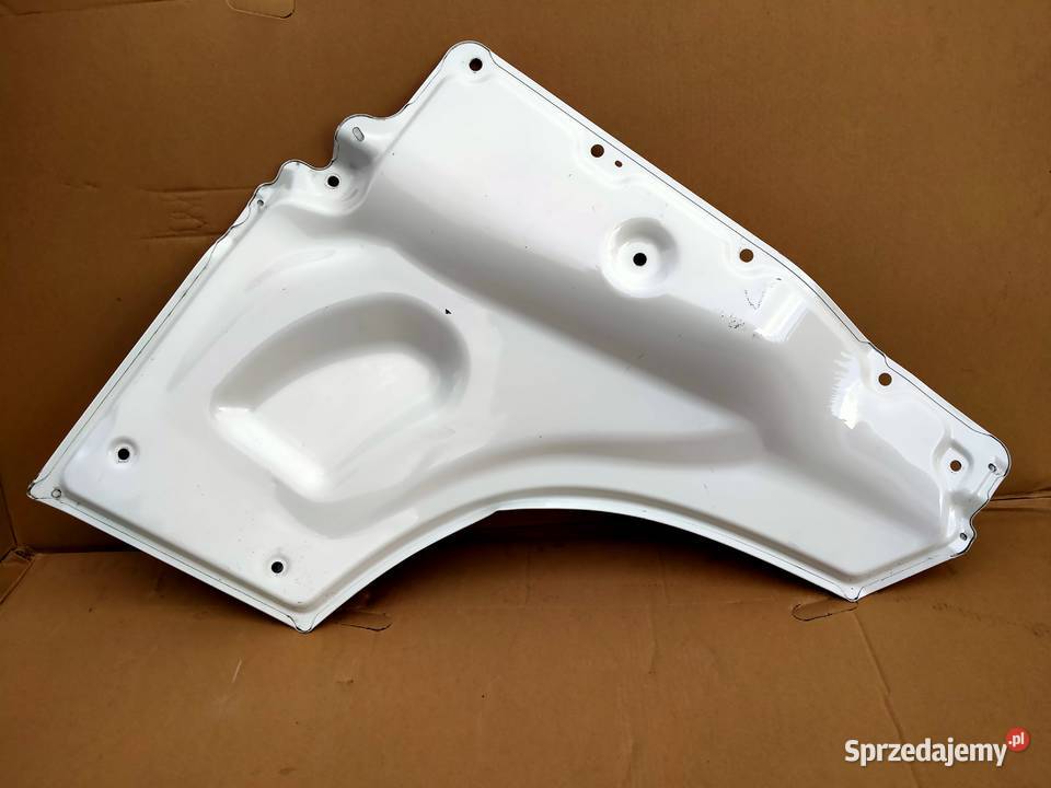 VOLVO FH4 PRZEDŁUŻENIE DRZWI PRAWE 82178247 Pozostałe sprzedam