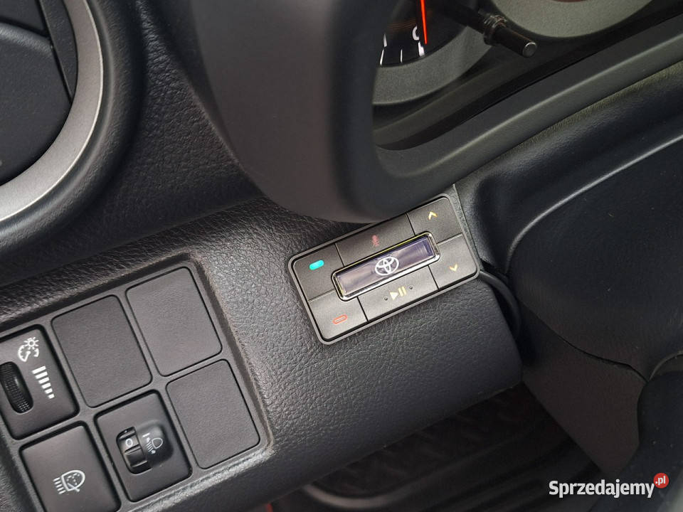 Toyota RAV4 20i STAN 4x4 TEMPOMAT ALU komputer napęd 4x4 Olsztyn