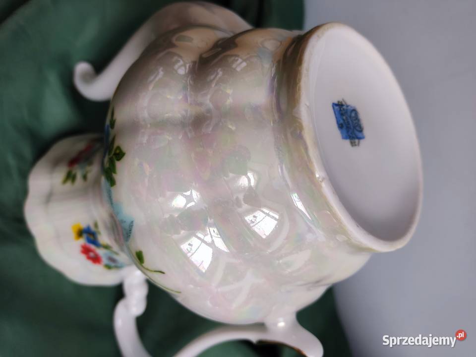 Dzbanek porcelanowy w kwiaty Wałbrzych Głuchołazy