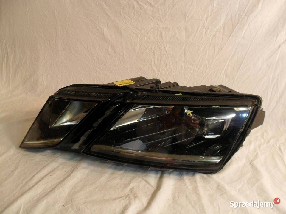 Reflektor Przód strona lewa Skoda Octavia Mk3 5E osobowe Nowy Tomyśl