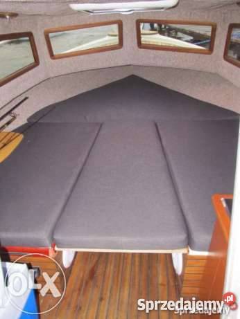 Łódź KORMORAN SUPER WYPOSAŻENIE Żeglarstwo