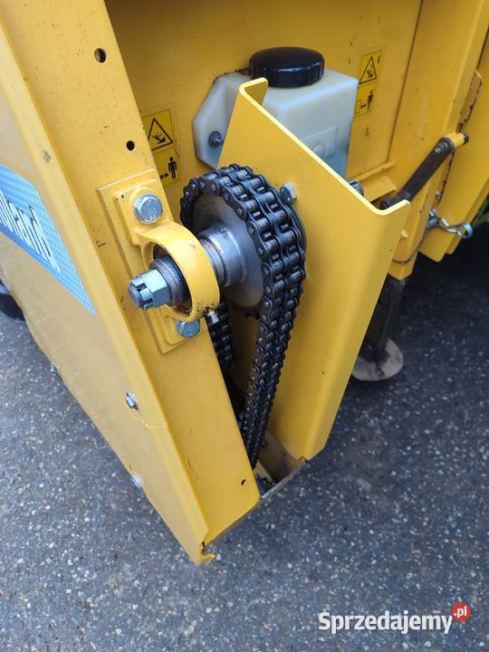 Przystawka do kukurydzy Holland model MR575W z New Holland Wadowice sprzedam