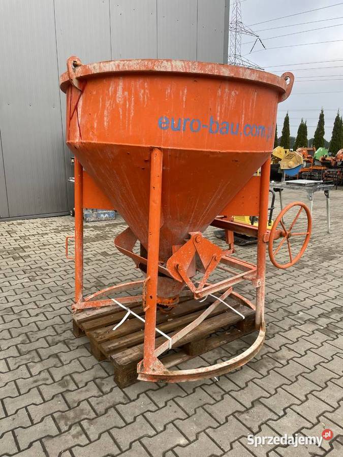 Pojemnik Zbiornik do betonu dźwigowy lej kubeł wielkopolskie Ślesin