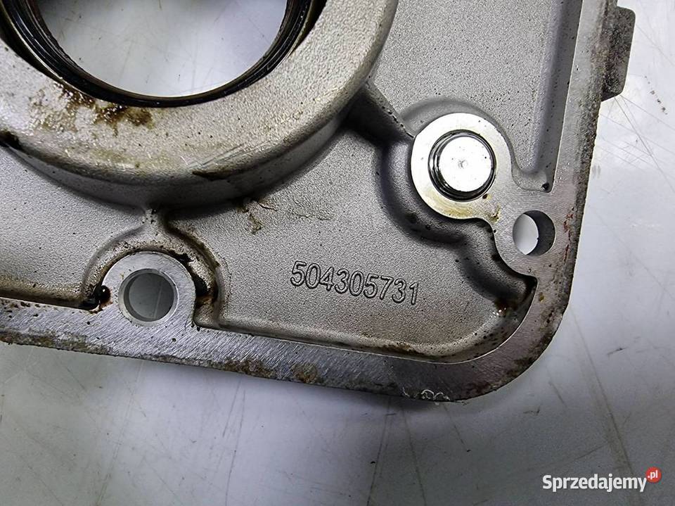 OBUDOWA ROZRZĄDU IVECO DAILY 35S18 504305731 Lipno