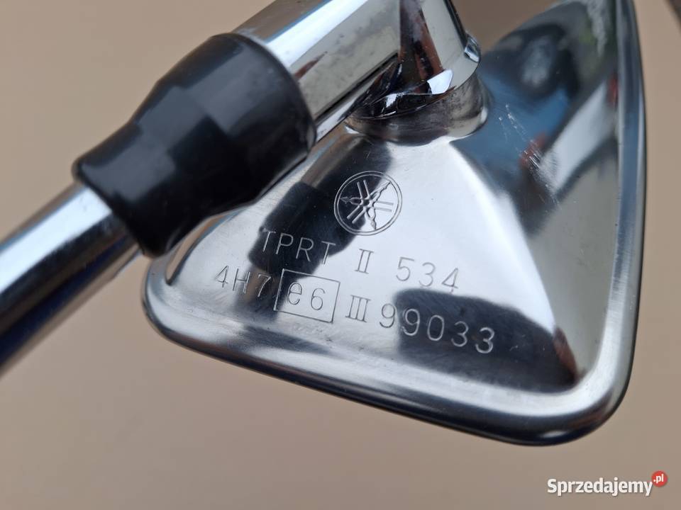 YAMAHA LUSTERKO PRAWE CHROM TPRT II534 Bieleń sprzedam