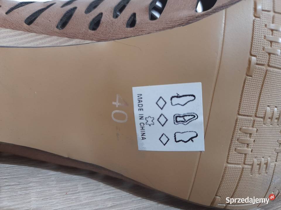Buty na średnim obcasie inna Moda i Styl Chynowo