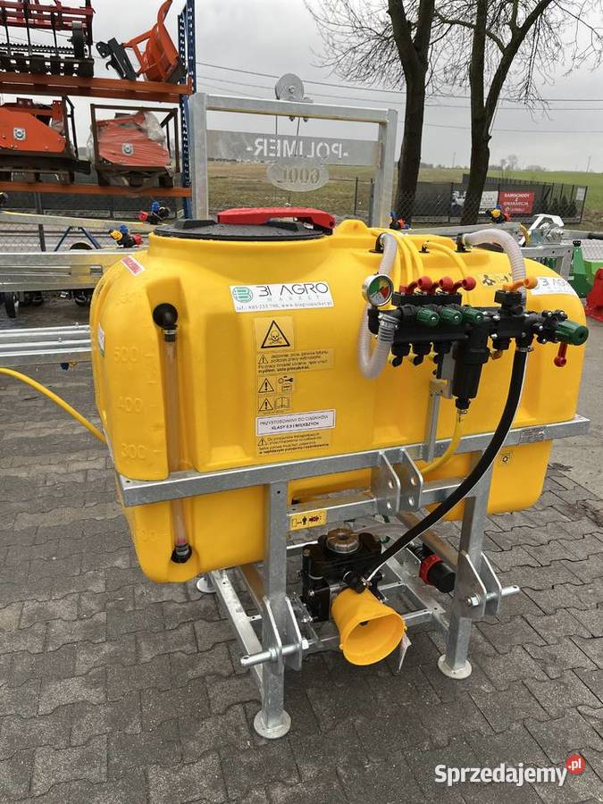 Opryskiwacz polowy zawieszany 600l belka 12m Adamów sprzedam