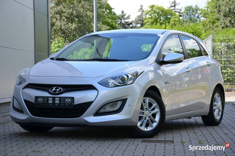 Hyundai i30 Opłacony 16GDI 135 Navi Kamera 2x klimatyzacja