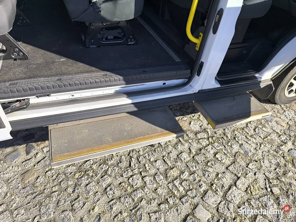 Ford transit Mk8 9osobowy specjalny inwalidów sprowadzony Transit Inowrocław sprzedam