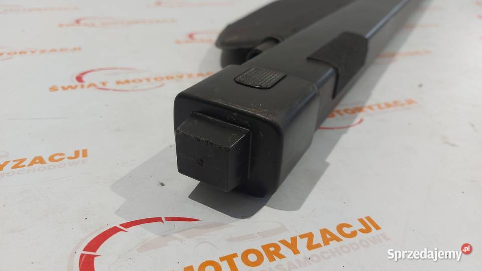 OPEL ANTARA 10r roleta bagażnika osobowe Kielce