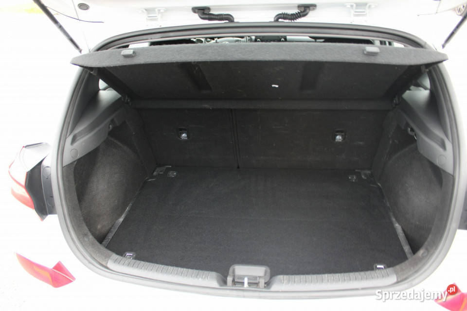 Hyundai i30 16Crdi Fvat netto 34878 PLN Warszawa