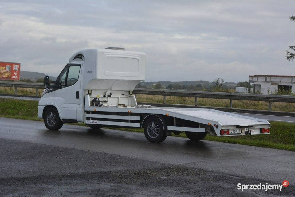 Iveco Daily 35S18 30 HPI HiMatic autolaweta Rok produkcji 2020
