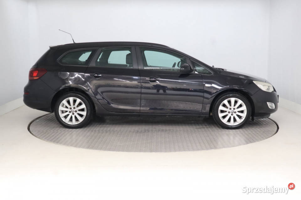 Opel Astra 14 T skórzana tapicerka śląskie Zabrze sprzedam