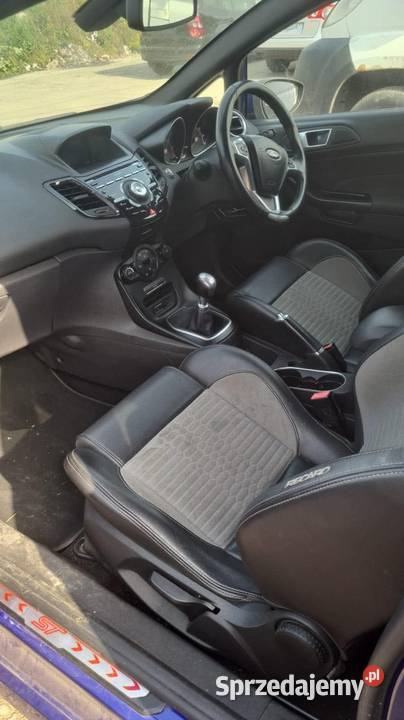 Części ford fiesta st mk7 Anglik Rok produkcji 2016 świętokrzyskie