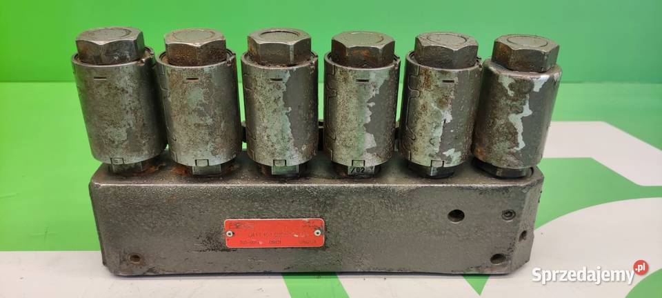 Blok zaworowy WOM G411151600011 Massey Ferguson Wilkowo