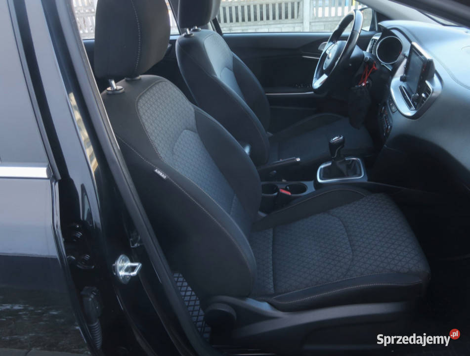 Kia Ceed 10 TGDI gniazdo USB Łódź