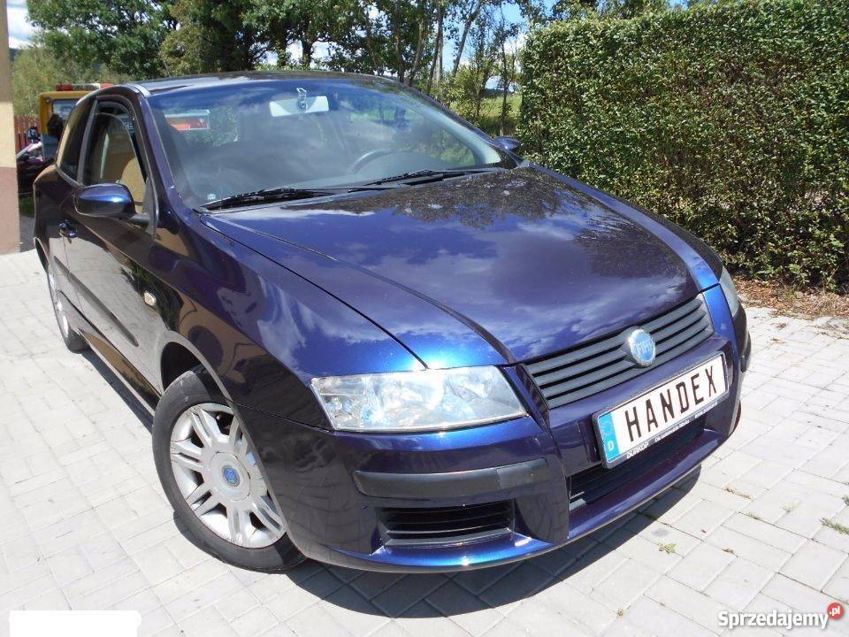 Fiat Stilo 16 Benzyna 3 drzwi KLIMA TEMPOMAT 150 VAT marża Iwkowa