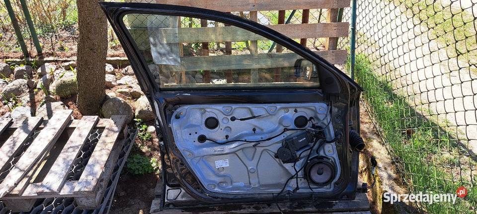Drzwi lewy przód VW Passat B5 kombii 1998r sprzedam