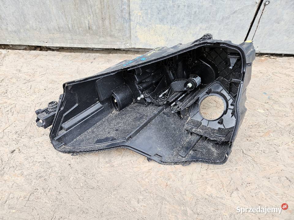 SKODA KAROQ PUSZKA LAMPY LEWA PRZÓD FULL LED Międzychód