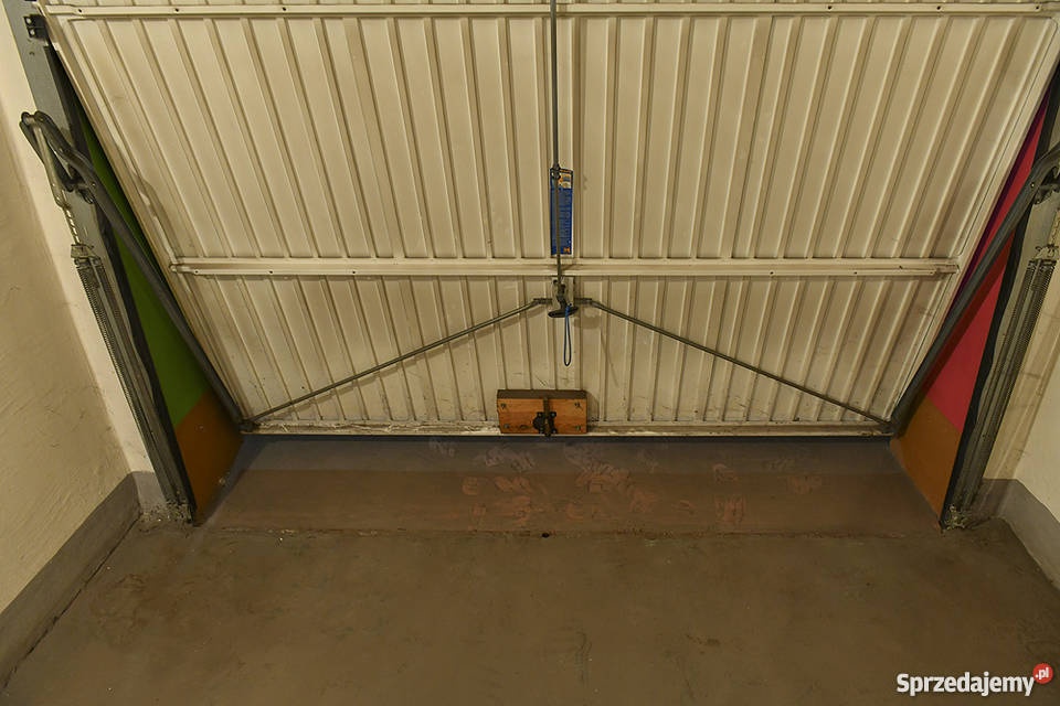 garaż Garaże i miejsca postojowe