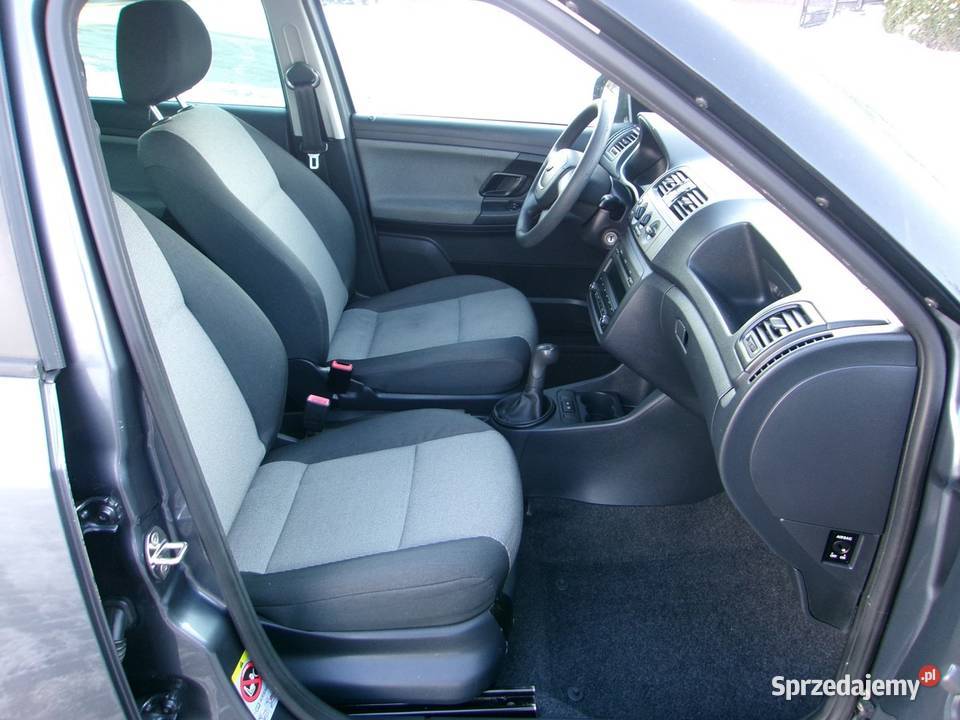 Skoda Fabia 14 mpi Sprowadzona VAT marża Dolna Grupa