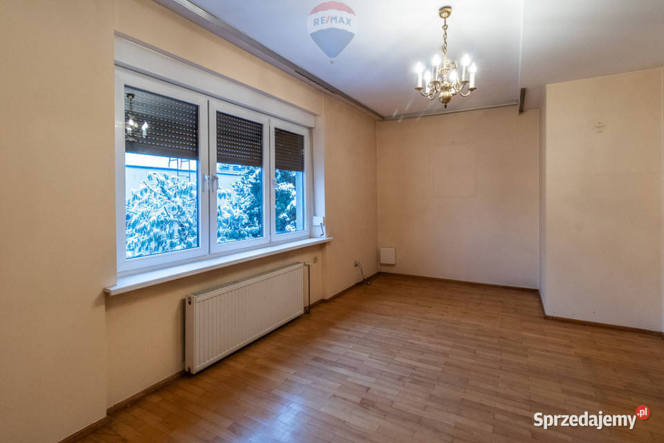 Dom z ogrodem 3 centrum Łodzi Julianów