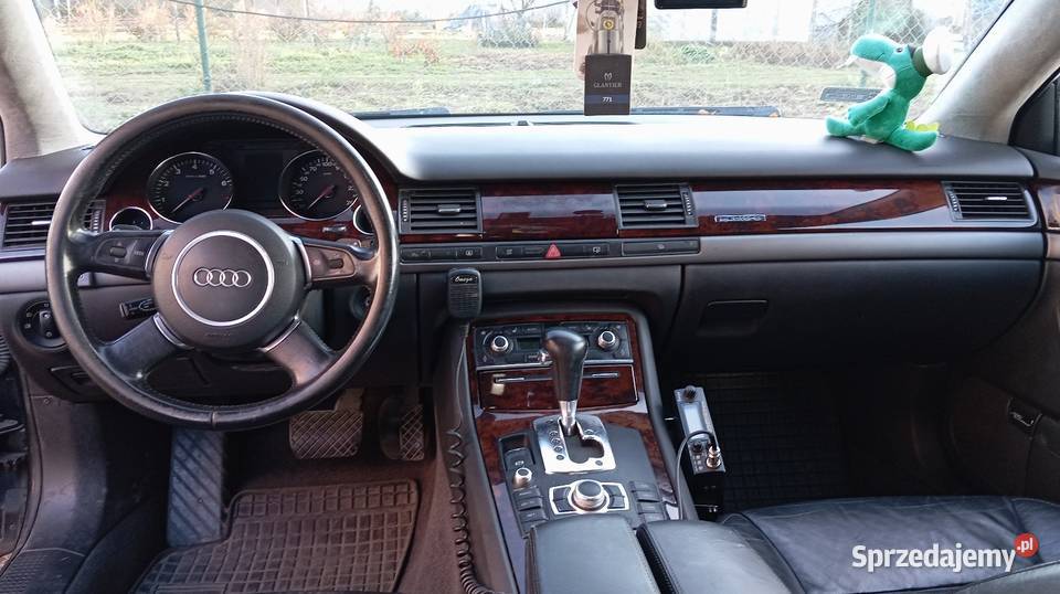 Audi A8 D3 42 Benzyna plus LPG isofix Chotyłów
