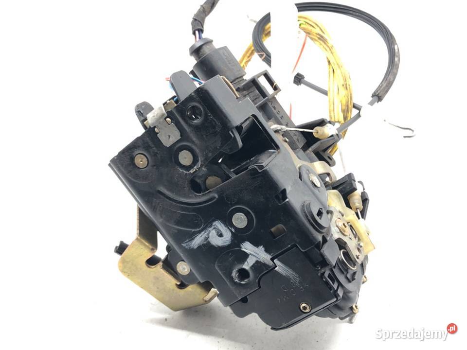 ZAMEK DRZWI PRAWY TYŁ AUDI A6 C5 Kombi podkarpackie
