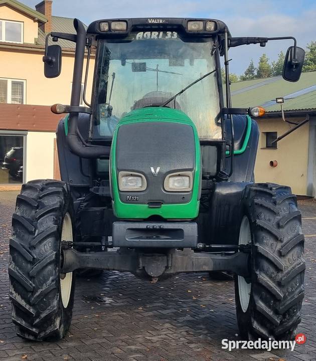 Valtra N121 TUZ MF 6290 Valmet 6100 T120 Sisu Valtra