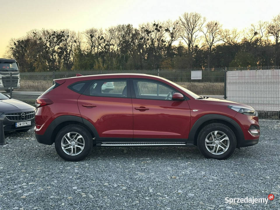 Hyundai Tucson 16 16V GDI 132 nawigacja kamera 1591cm3 dolnośląskie Wojkowice