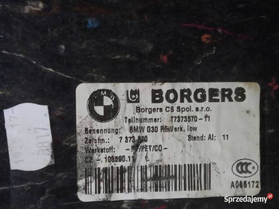 TAPICERKA BOCZEK BAGAŻNIKA PRAWY TYŁ SEDAN