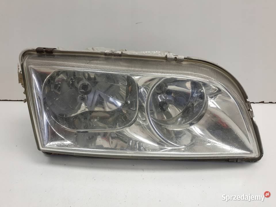 Volvo S40 V40 lift PRZEDNIA LAMPA PRAWA przód sprzedam