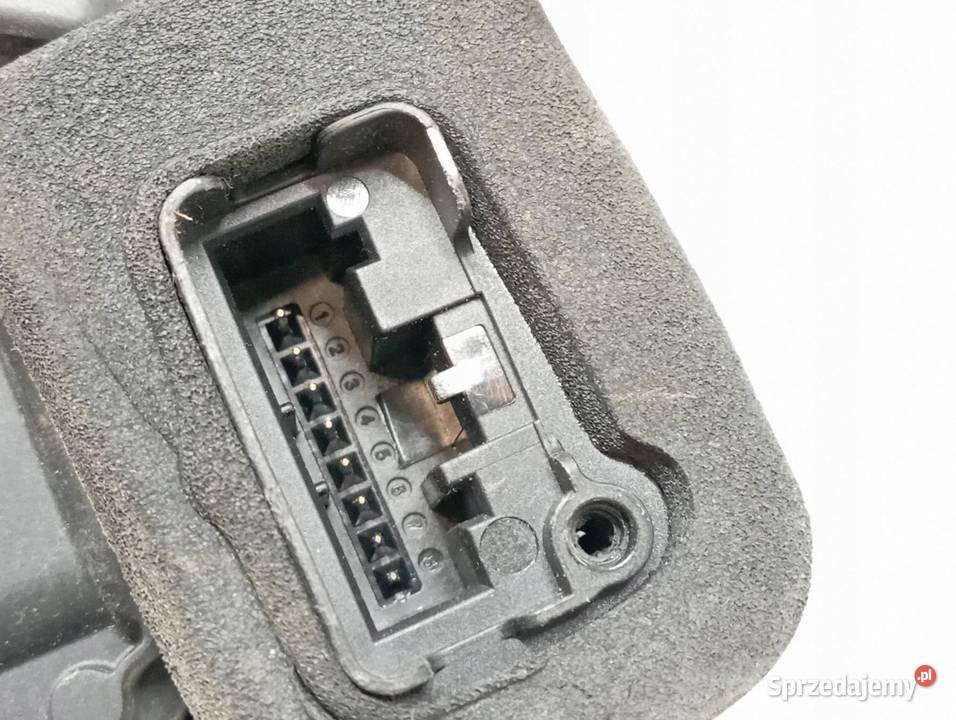 ZAMEK DRZWI TYŁ PRAWY 5TA839016H Skoda Superb Rok produkcji 2019