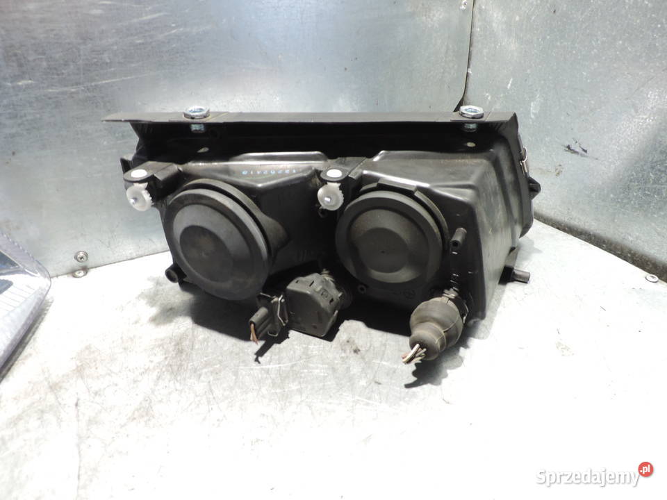 VW PASSAT B5 PRZED LIFT LAMPA LEWA PRZEDNIA lewe Nowy Sącz