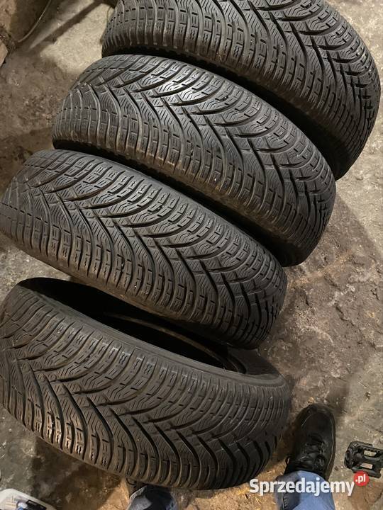 Opony Kleber 1956515 w ładnym stanie jeszcze na Samochodowe