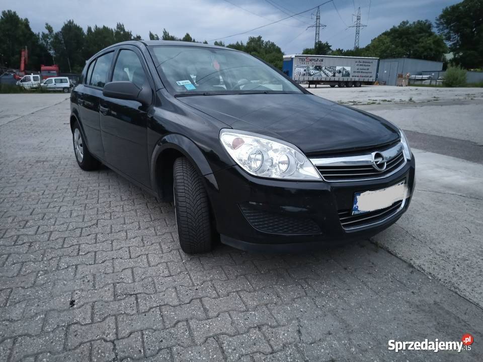 OPEL ASTRA Radom
