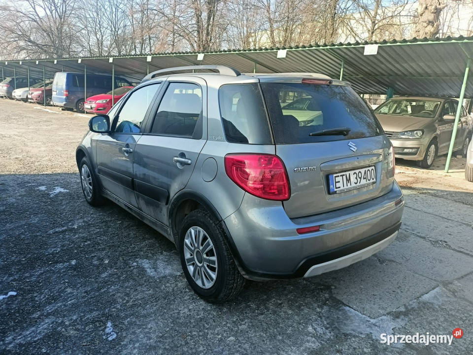 Suzuki SX4 niski przebieg automat stan I wspomaganie kierownicy Tomaszów Mazowiecki
